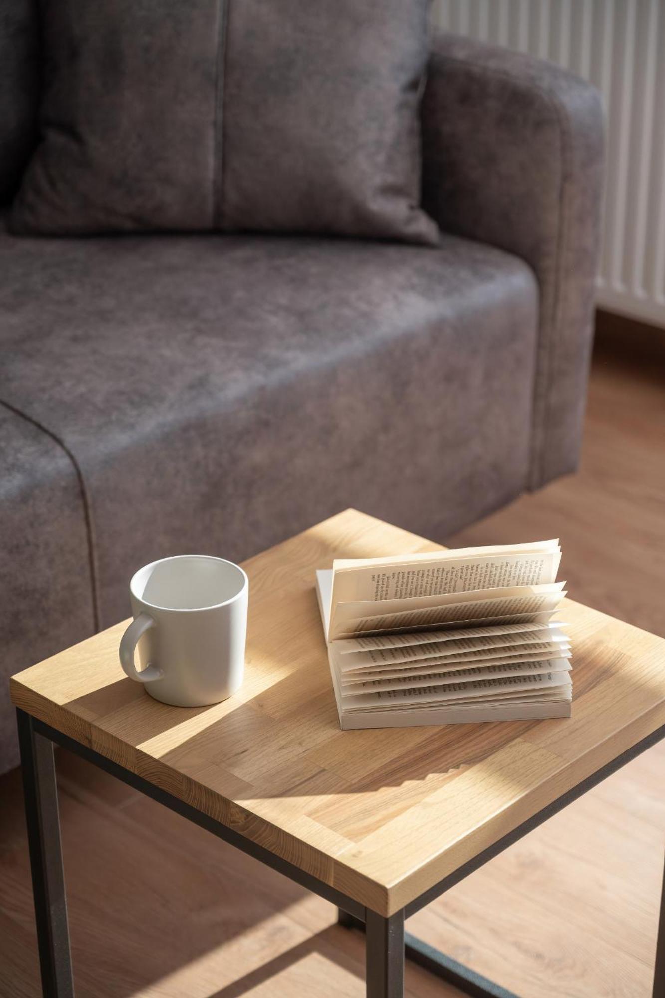 1-bedroom With Parking & Balcony By Renters Apartament Wrocław